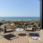 Luxurious 5Br Penthouse With Sea View By Holyguest